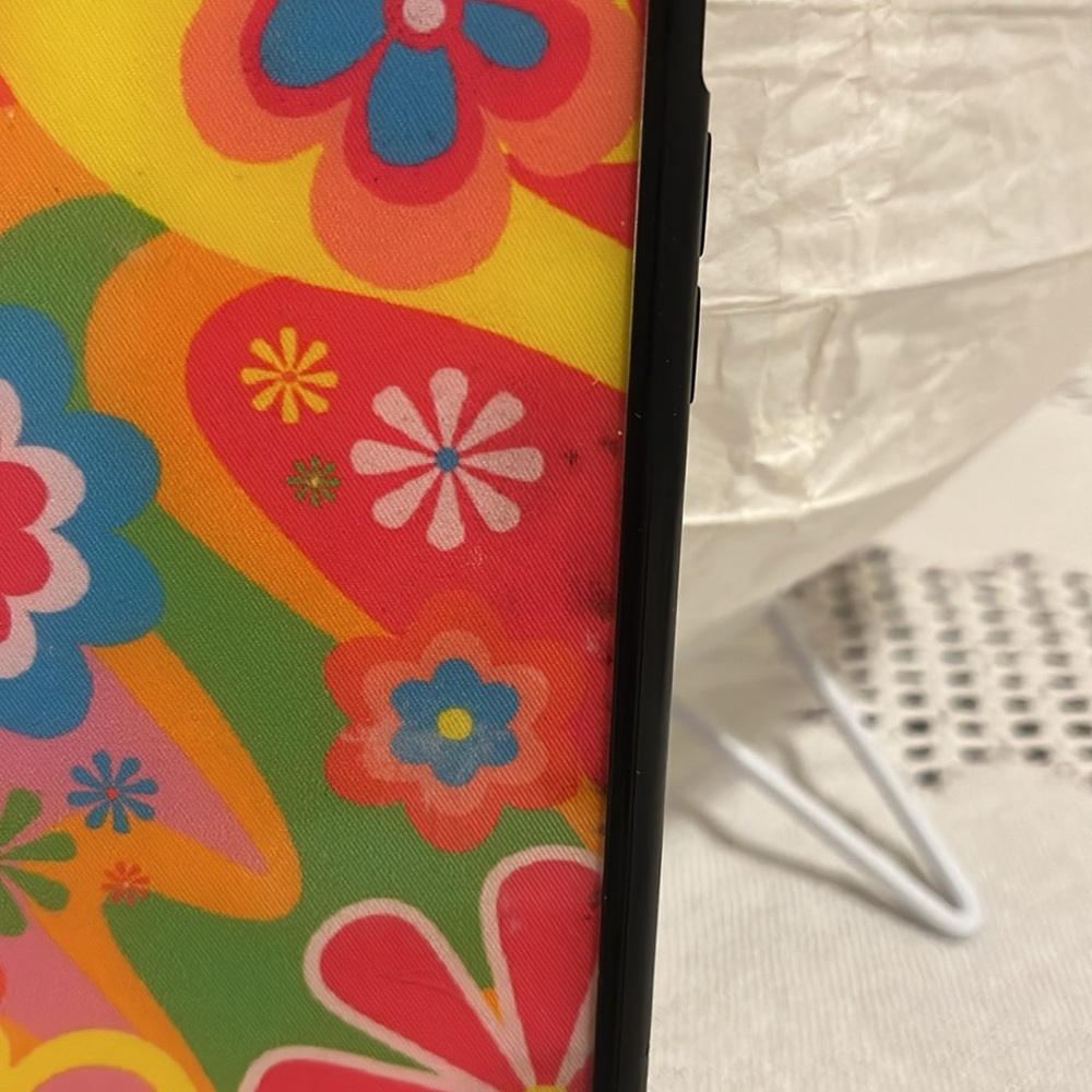 Wildflower phone case (iPhone 6/6s/7/8 plus) - Picture 2 of 3